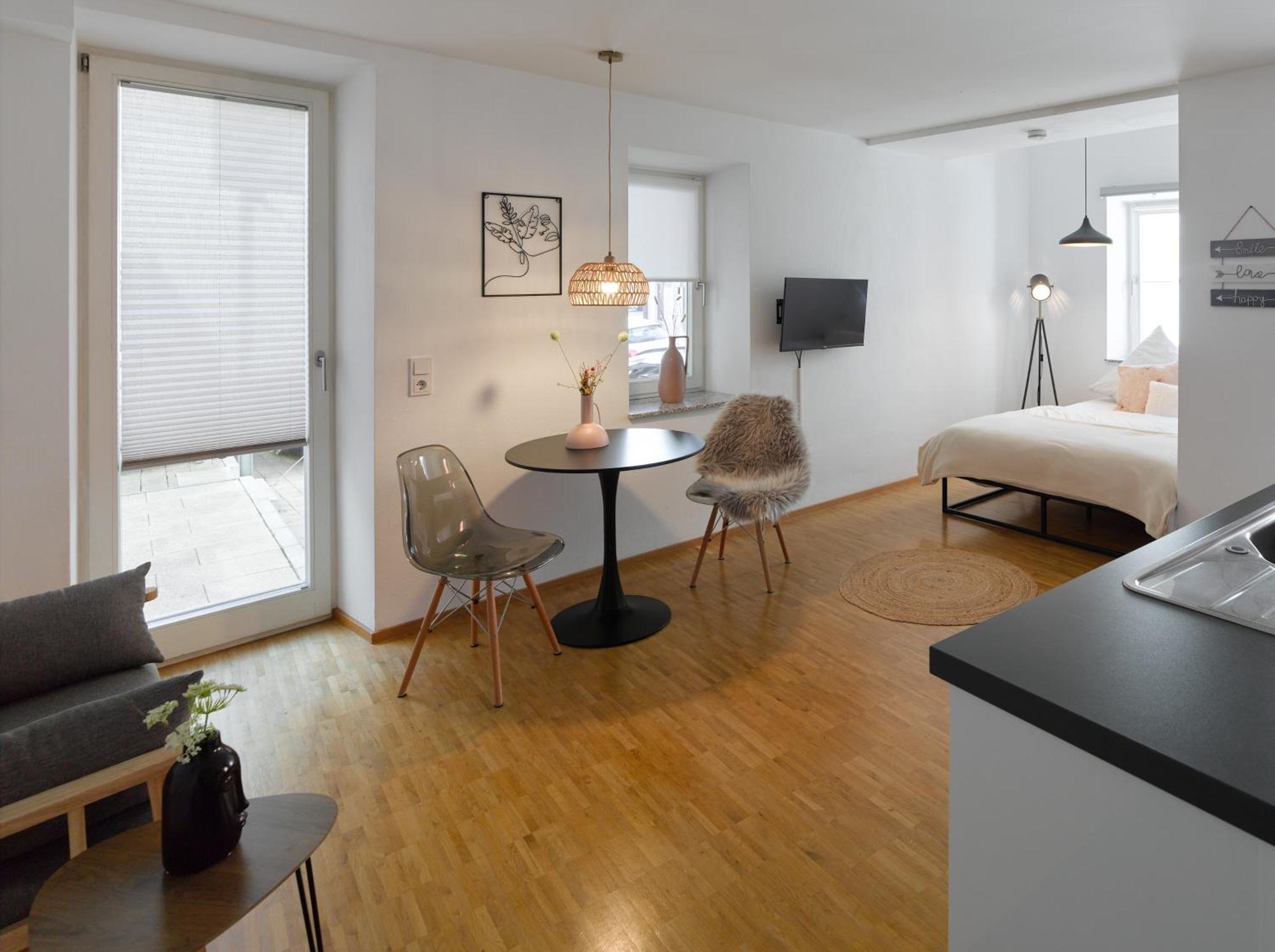 ☆Design Apartment Zentral☆200M Vom Marktplatz☆Ruhige Altstadtlage☆ รอยท์ลิงเงน ภายนอก รูปภาพ